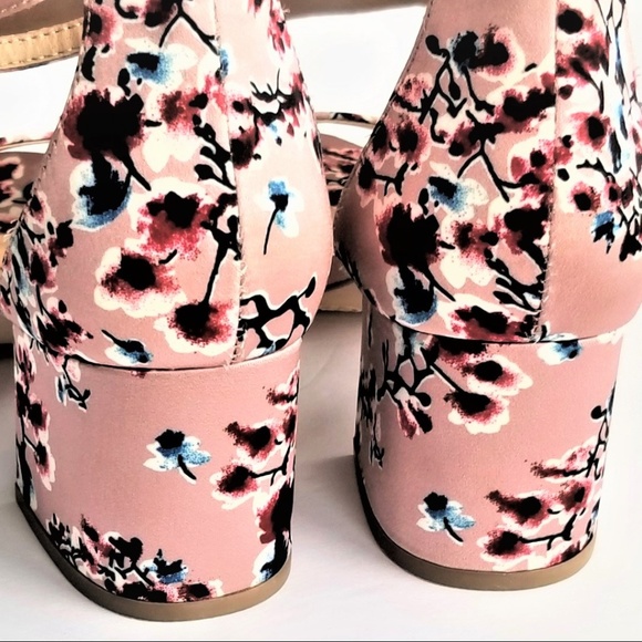 Candie's Pump Shoe Pink Floral Woman's 8.5 New - Picture 4 of 8